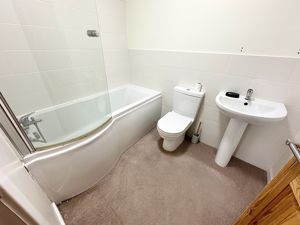 Bathroom- click for photo gallery